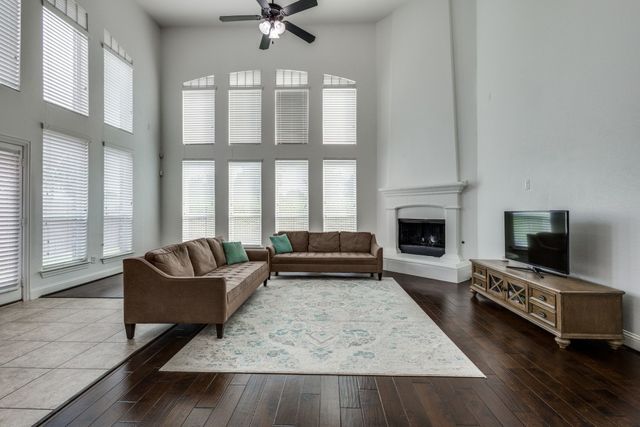 13225 Courtney Drive, Frisco, TX 75033