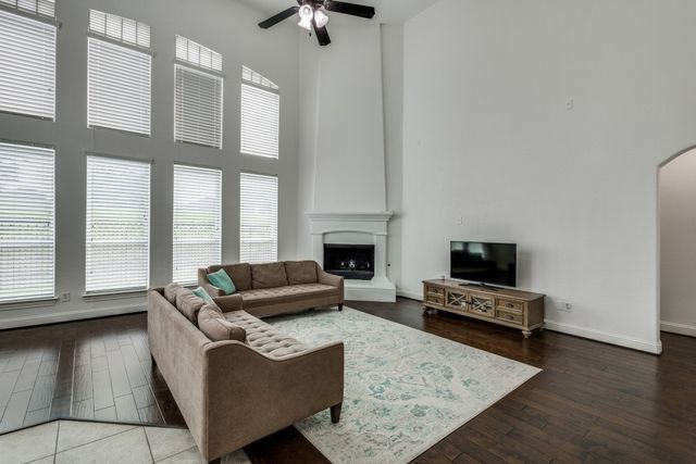 13225 Courtney Drive, Frisco, TX 75033