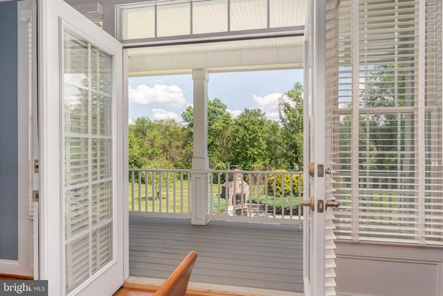 15438 HILLSBORO RD, Hillsboro, VA 20132