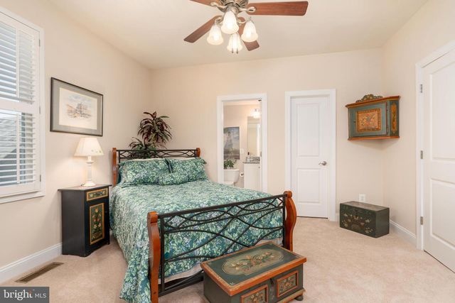 15438 HILLSBORO RD, Hillsboro, VA 20132