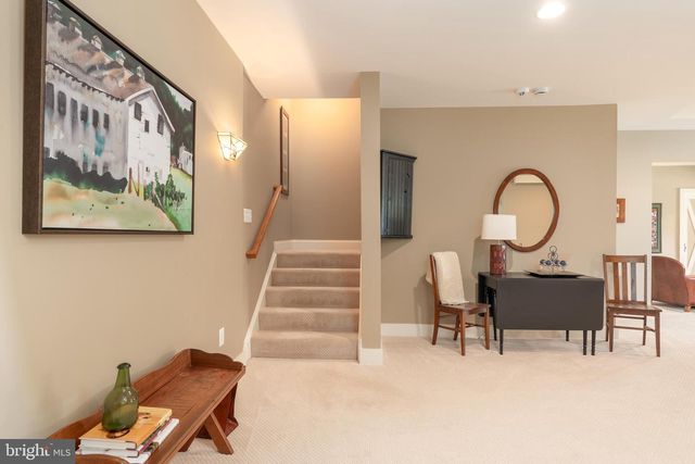 15438 HILLSBORO RD, Hillsboro, VA 20132