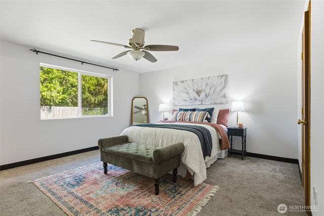 24809 52nd Avenue E, Graham, WA 98338