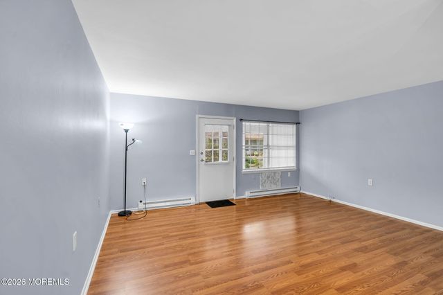 533 Dartmoor Court D, Lakewood, NJ 08701