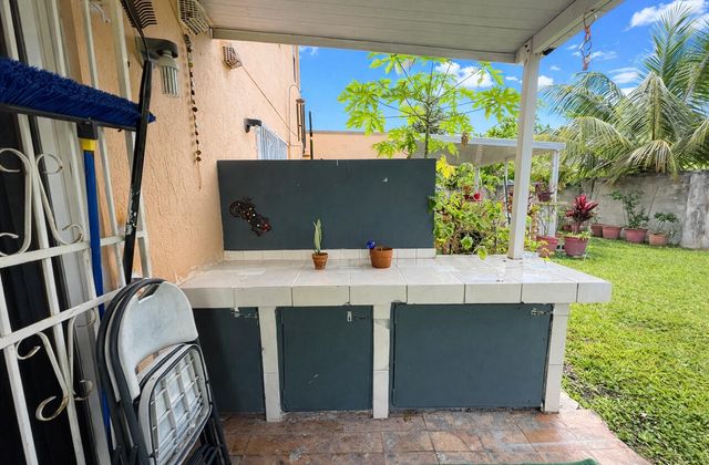 1350 NW 24th Avenue 1350, Miami, FL 33125