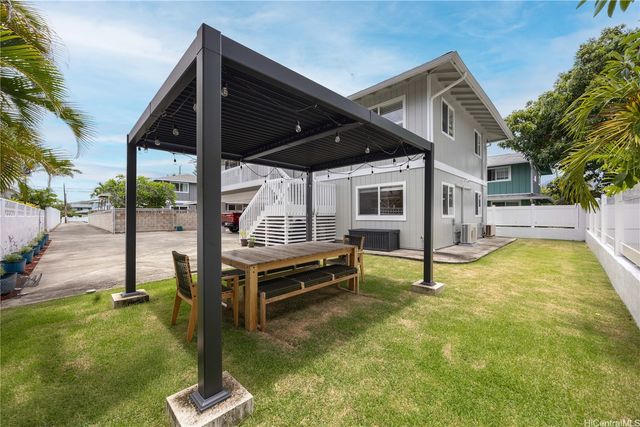 528 Halela Street A, Kailua, HI 96734