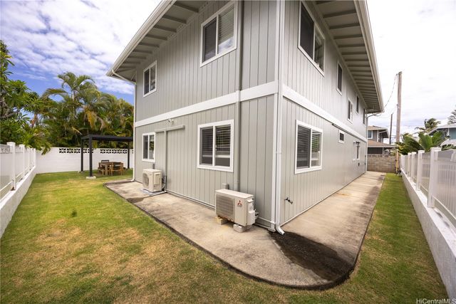 528 Halela Street A, Kailua, HI 96734