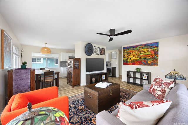 528 Halela Street A, Kailua, HI 96734