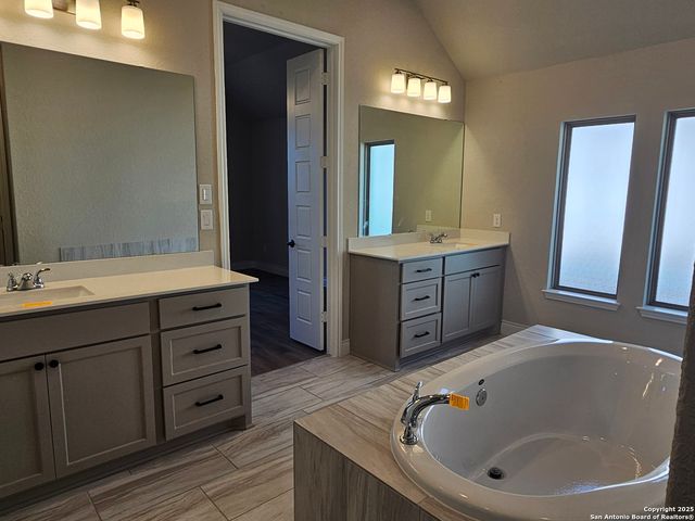 14081 May Mist, San Antonio, TX 78253