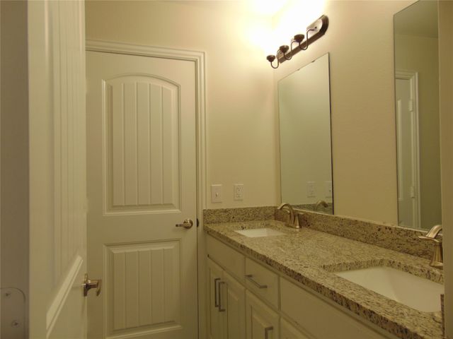 2239 Anderson Street, Dallas, TX 75215
