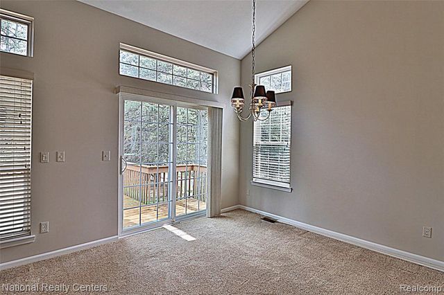 110 Four Seasons Drive, Lake Orion, MI 48360