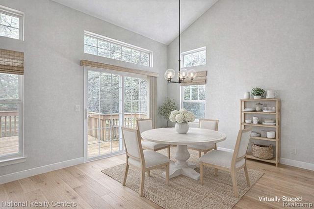110 Four Seasons Drive, Lake Orion, MI 48360