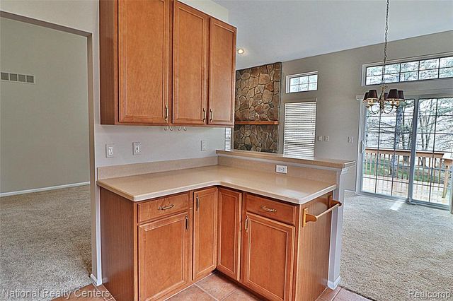 110 Four Seasons Drive, Lake Orion, MI 48360
