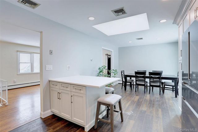 9 Mary Beth Drive, Airmont, NY 10901