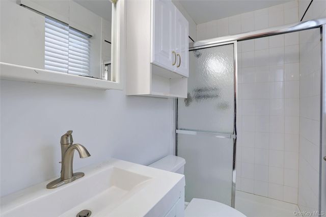 9 Mary Beth Drive, Airmont, NY 10901