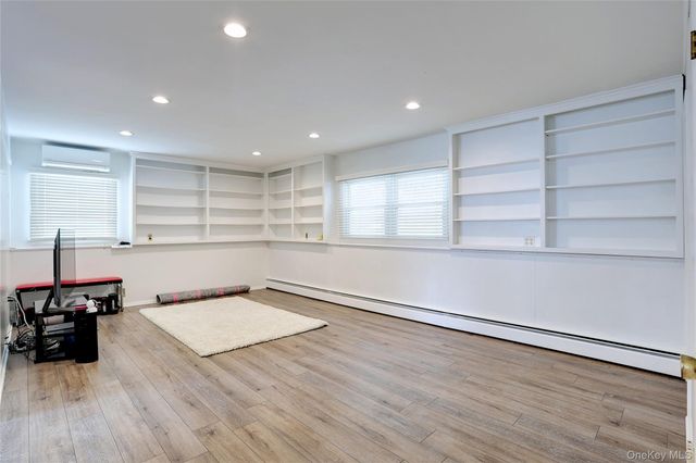 9 Mary Beth Drive, Airmont, NY 10901