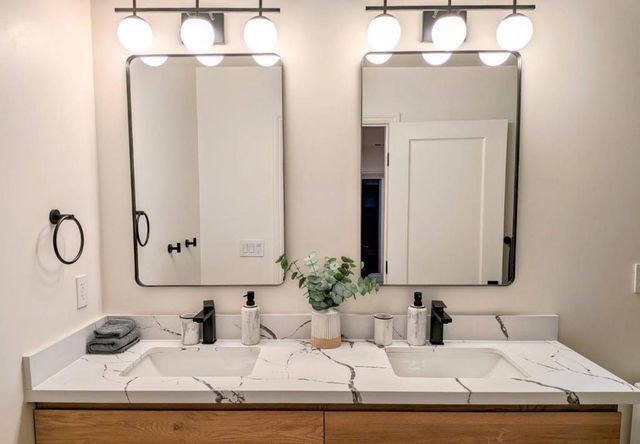 226 Roble Avenue, Redwood City, CA 94061