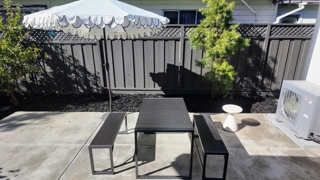 226 Roble Avenue, Redwood City, CA 94061