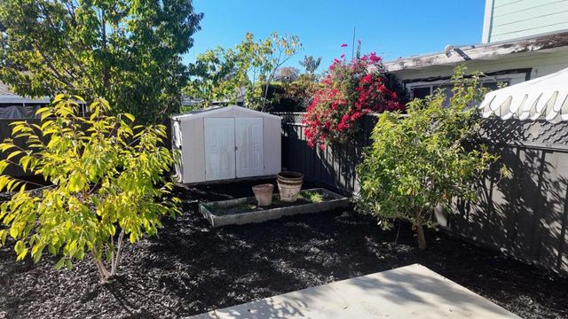 226 Roble Avenue, Redwood City, CA 94061