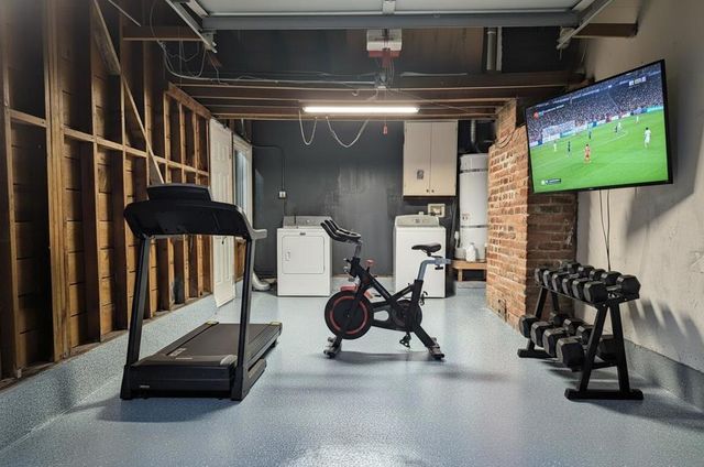 226 Roble Avenue, Redwood City, CA 94061