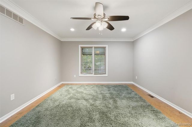 37415 Stonegate Circle, Clinton Township, MI 48036