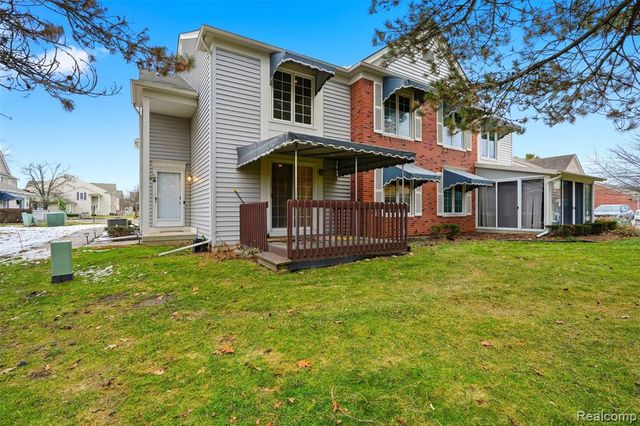 37415 Stonegate Circle, Clinton Township, MI 48036