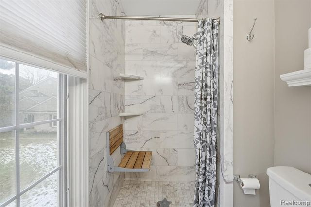 37415 Stonegate Circle, Clinton Township, MI 48036