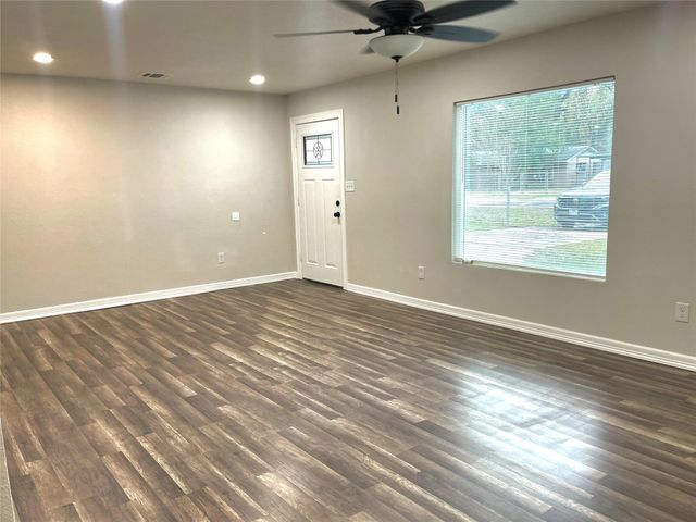 8710 Caddo Road, Houston, TX 77078