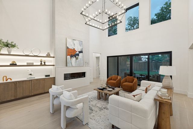3175 Northaven Road, Dallas, TX 75229