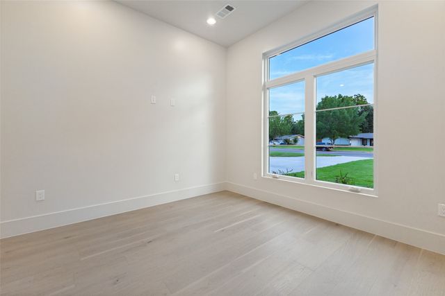 3175 Northaven Road, Dallas, TX 75229