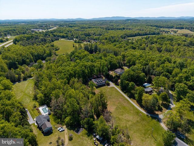 246 LAWSONS FARM CIR, Ruckersville, VA 22968