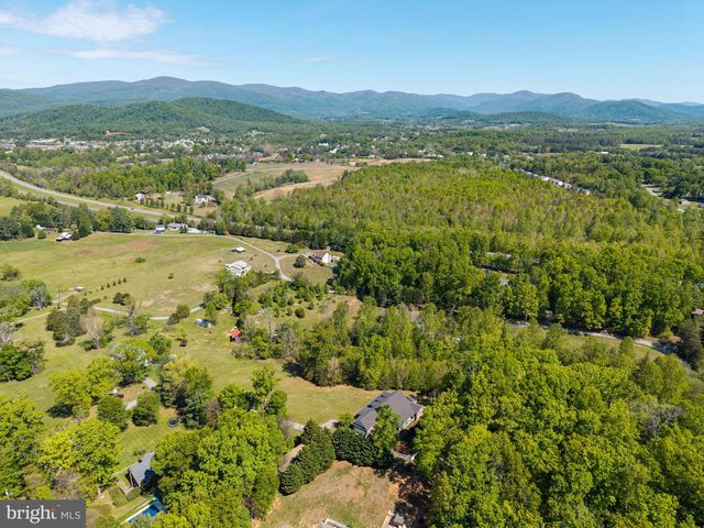 246 LAWSONS FARM CIR, Ruckersville, VA 22968