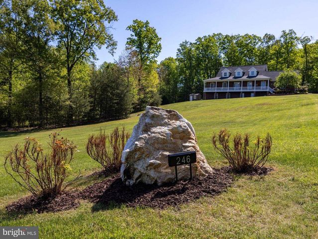 246 LAWSONS FARM CIR, Ruckersville, VA 22968