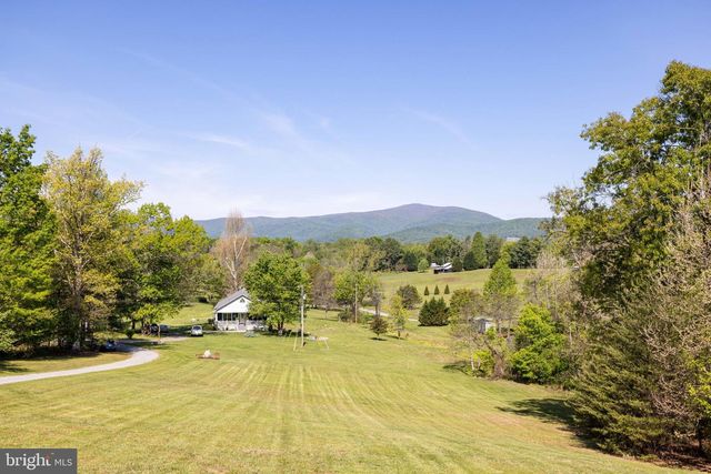 246 LAWSONS FARM CIR, Ruckersville, VA 22968