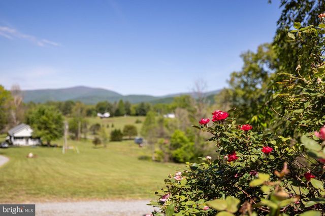 246 LAWSONS FARM CIR, Ruckersville, VA 22968