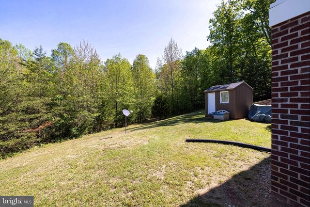 246 LAWSONS FARM CIR, Ruckersville, VA 22968