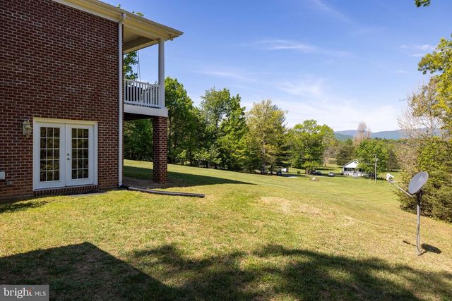 246 LAWSONS FARM CIR, Ruckersville, VA 22968