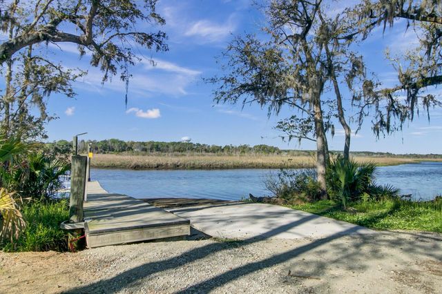 1531 Foster Creek Road, Hanahan, SC 29410