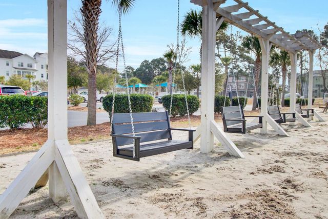 1531 Foster Creek Road, Hanahan, SC 29410