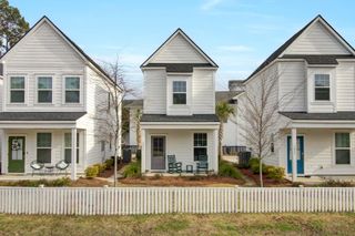 1531 Foster Creek Road, Hanahan, SC 29410