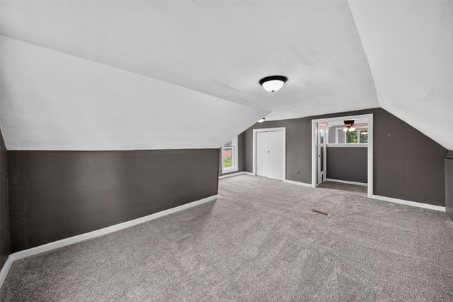 313 Oak Avenue NE, Mitchellville, IA 50169