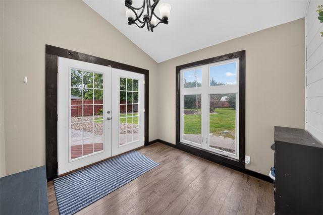 313 Oak Avenue NE, Mitchellville, IA 50169