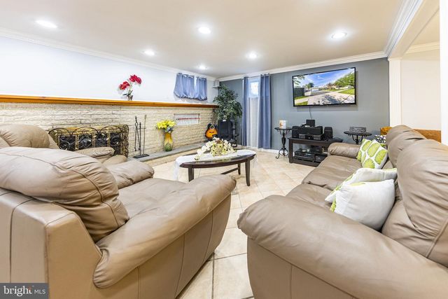 1912 ARCOLA AVE, Silver Spring, MD 20902