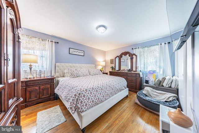 1912 ARCOLA AVE, Silver Spring, MD 20902