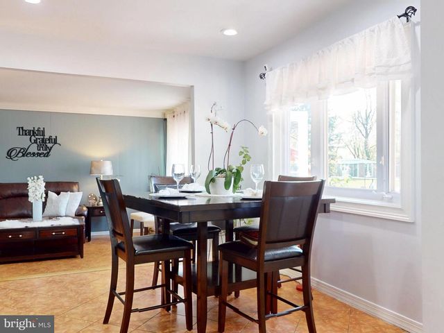 1912 ARCOLA AVE, Silver Spring, MD 20902