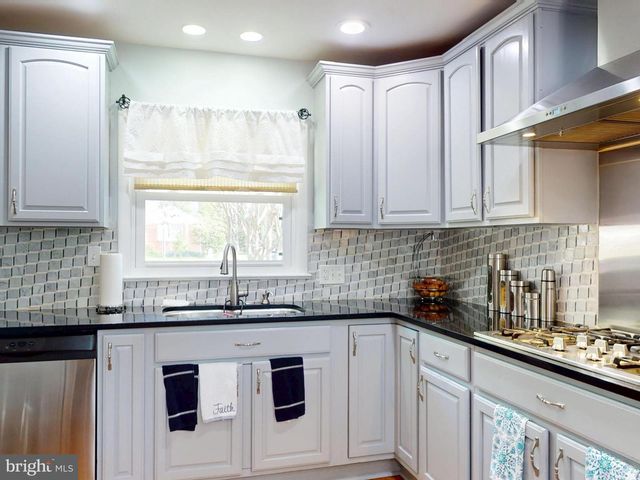 1912 ARCOLA AVE, Silver Spring, MD 20902