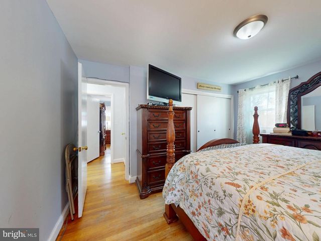 1912 ARCOLA AVE, Silver Spring, MD 20902