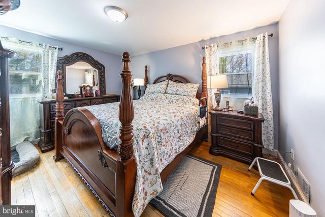 1912 ARCOLA AVE, Silver Spring, MD 20902