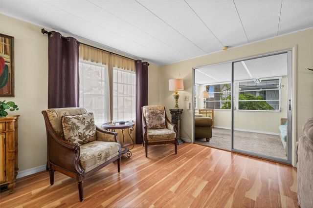 3318 SHINGLE OAK TERRACE, Sarasota, FL 34237