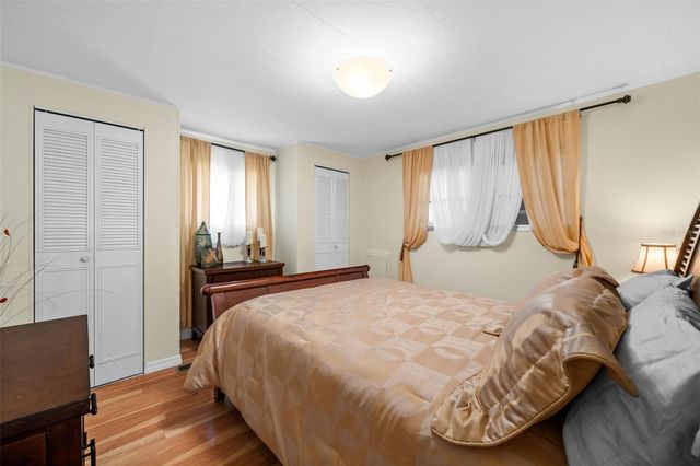 3318 SHINGLE OAK TERRACE, Sarasota, FL 34237