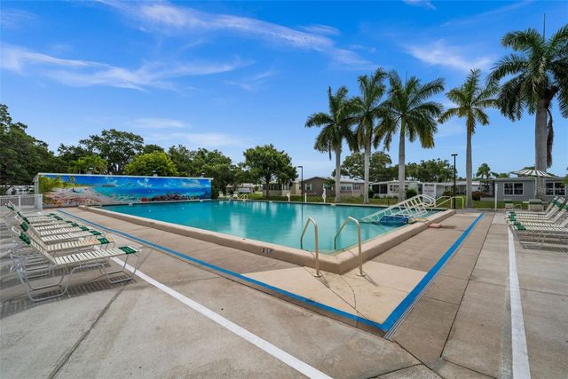 3318 SHINGLE OAK TERRACE, Sarasota, FL 34237